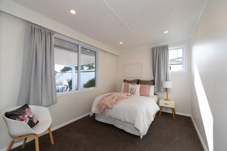 Photo of property in 39 Lipscombe Crescent, Havelock North, 4130