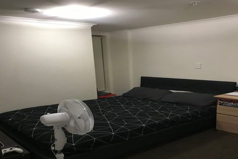 Photo of property in Monvie Apartments, 101/15 Holland Street, Te Aro, Wellington, 6011
