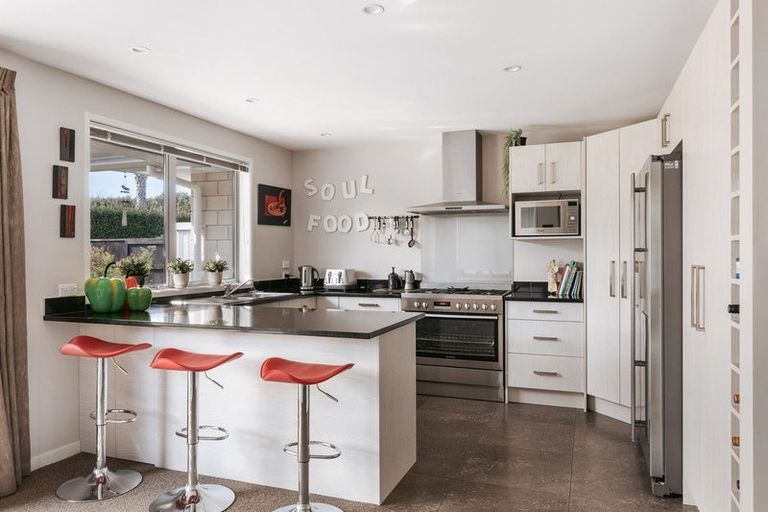 Photo of property in 8g Gane Place, Omokoroa, 3114