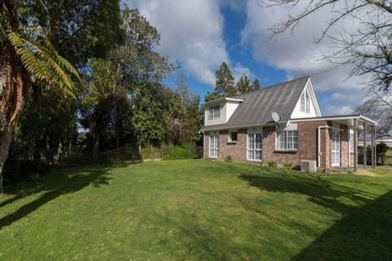 Photo of property in 51a Robinson Avenue, Holdens Bay, Rotorua, 3010