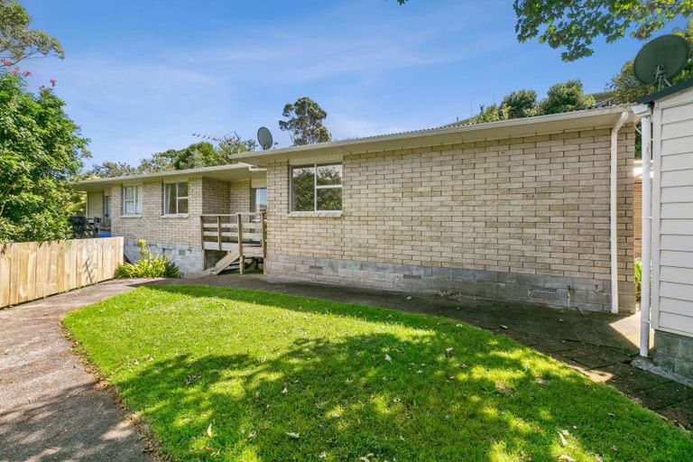 Photo of property in 8a Hood Place, Spotswood, New Plymouth, 4310