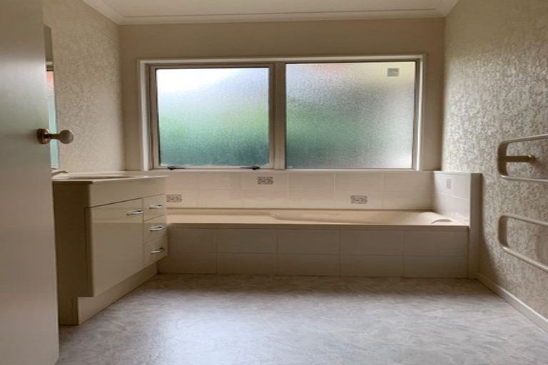 Photo of property in 212a Park Road, Hokowhitu, Palmerston North, 4410