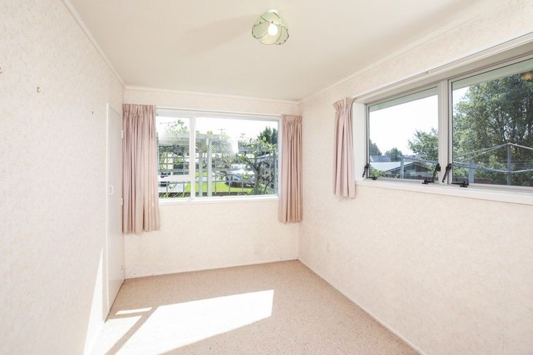 Photo of property in 69 Tuhikaramea Road, Dinsdale, Hamilton, 3204