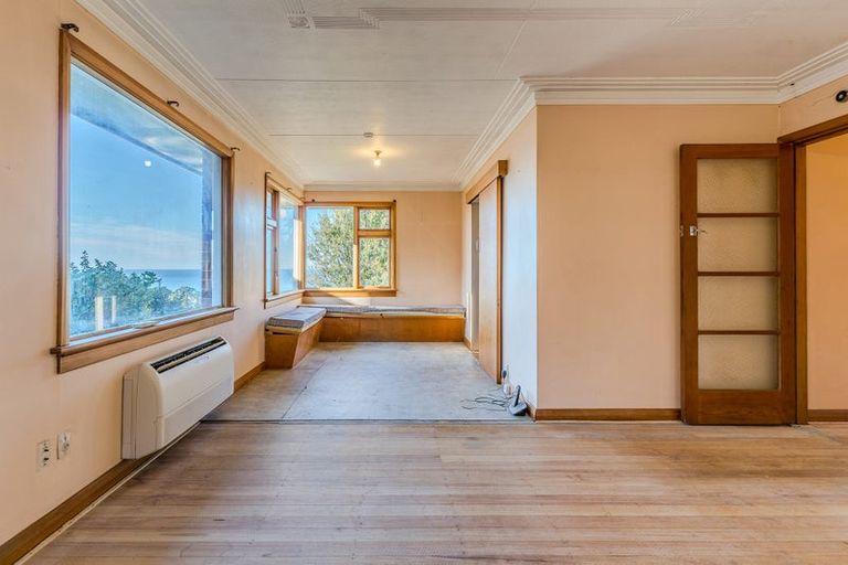 Photo of property in 21 Seaview Terrace, Kew, Dunedin, 9012