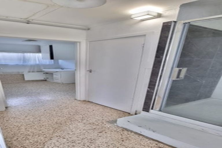 Photo of property in 36 Eddowes Street, Manurewa, Auckland, 2102