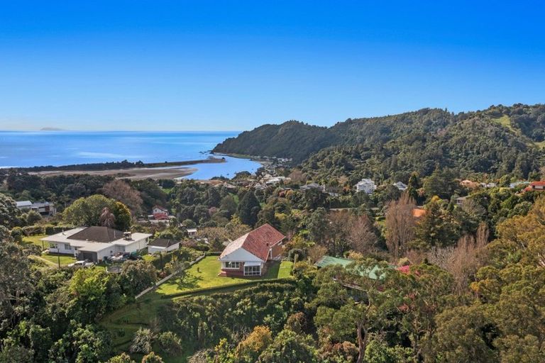 Photo of property in 4 Tirotiro Rise, Whakatane, 3120
