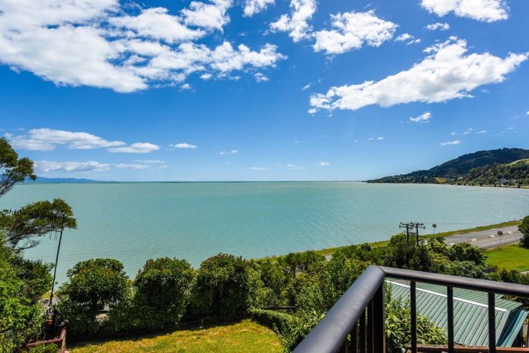 Photo of property in 3 Paremata Street, Atawhai, Nelson, 7010