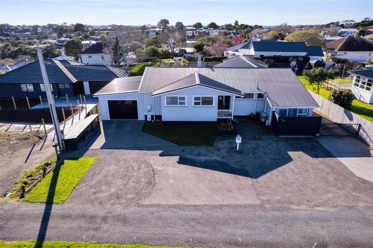 Photo of property in 212b Carrington Street, Vogeltown, New Plymouth, 4310
