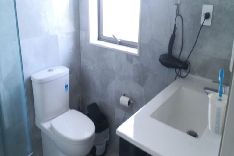 Photo of property in 17 Keshvara Road, Beachlands, Auckland, 2018