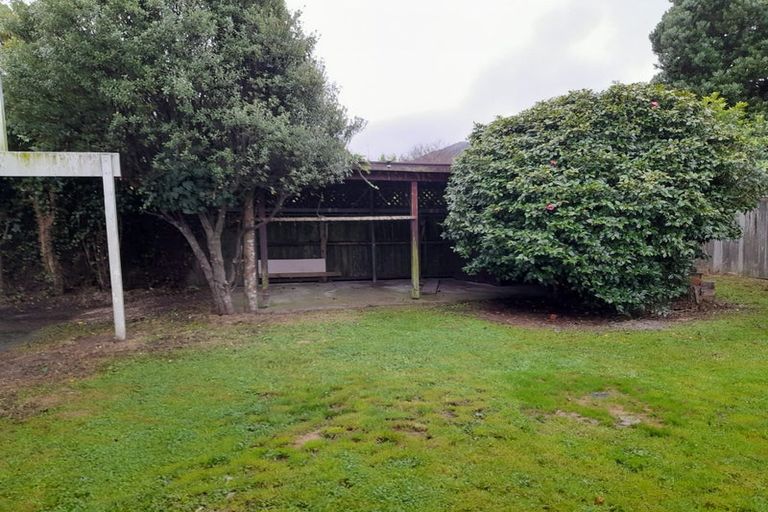 Photo of property in 27 Beauchamp Street, Karori, Wellington, 6012