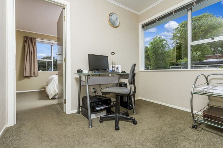 Photo of property in 215 Manuka Road, Bayview, Auckland, 0629
