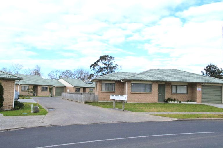 Photo of property in 26 Langiola Drive, Favona, Auckland, 2024