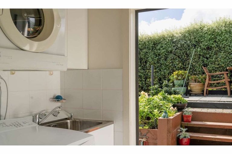 Photo of property in 24 Keridale Lane, Kerikeri, 0230