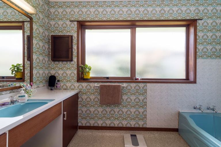 Photo of property in 15 Blackmore Drive, Lynmore, Rotorua, 3010