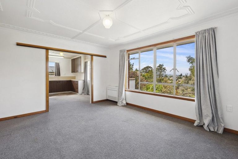 Photo of property in 112 Centennial Avenue, Helensburgh, Dunedin, 9010
