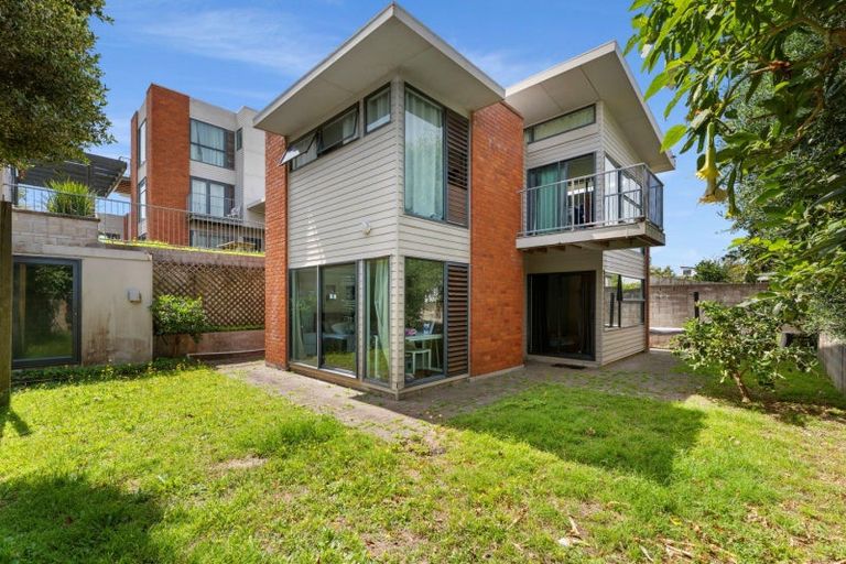 Photo of property in 148 Oceanview Road, Mount Maunganui, 3116