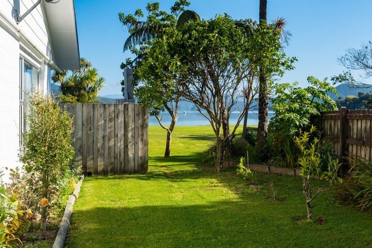 Photo of property in 5613 Kenepuru Road, Waitaria Bay, Picton, 7282