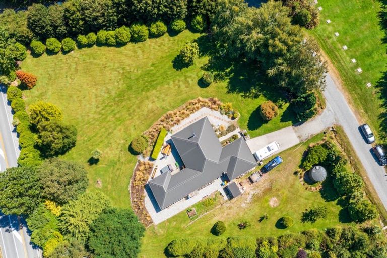 Photo of property in 10 Cove Lane, Mount Creighton, Queenstown, 9371