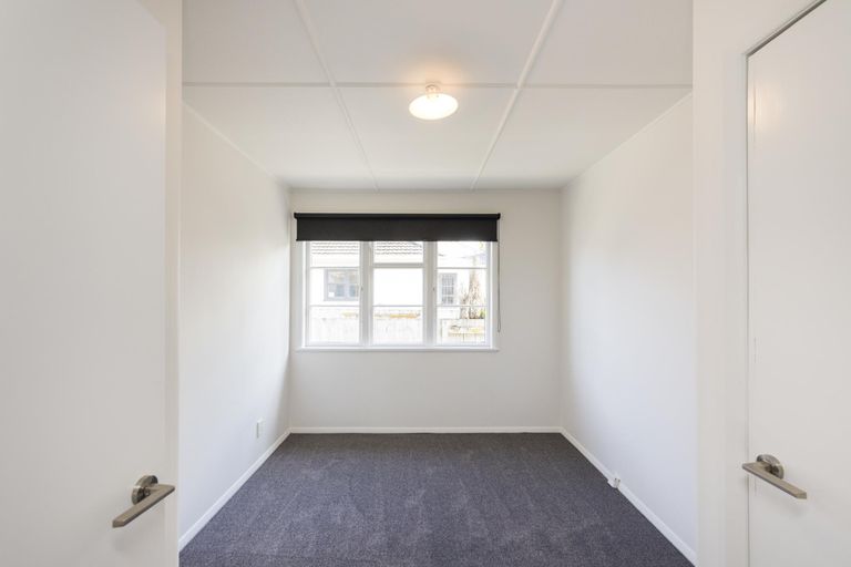 Photo of property in 28 South Street, West End, Palmerston North, 4410