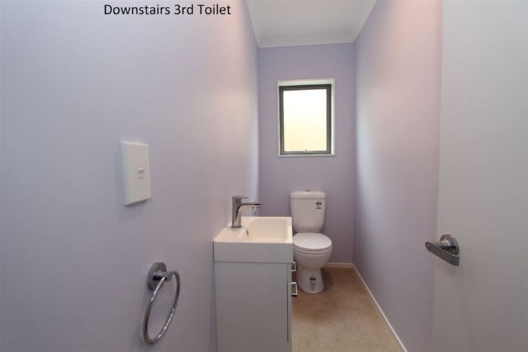 Photo of property in 5 Prestwich Rise, Churton Park, Wellington, 6037