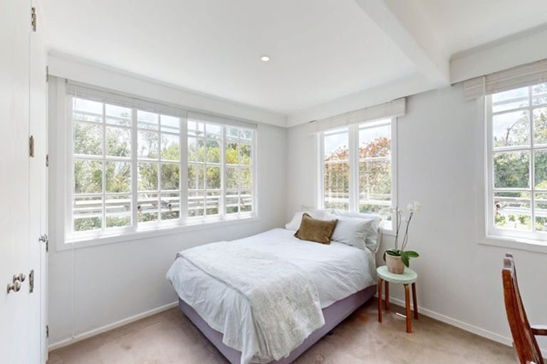 Photo of property in 26 Sefton Street, Wadestown, Wellington, 6012