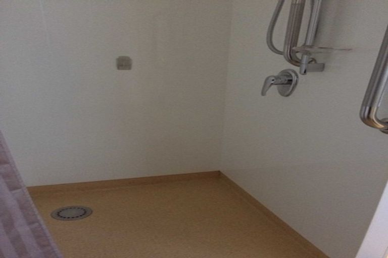 Photo of property in 46 Cathedral Drive, Manapouri, 9679