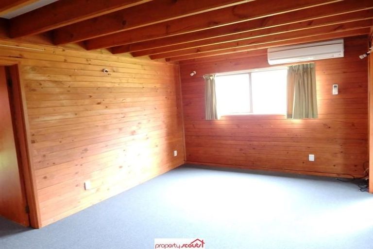 Photo of property in 1/114 Harbour Terrace, North Dunedin, Dunedin, 9016