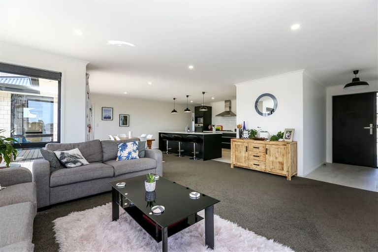 Photo of property in 29 Jules Crescent, Bell Block, New Plymouth, 4312