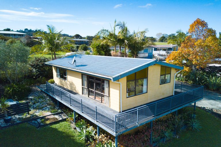 Photo of property in 13 Hihi Road, Hihi, Mangonui, 0494