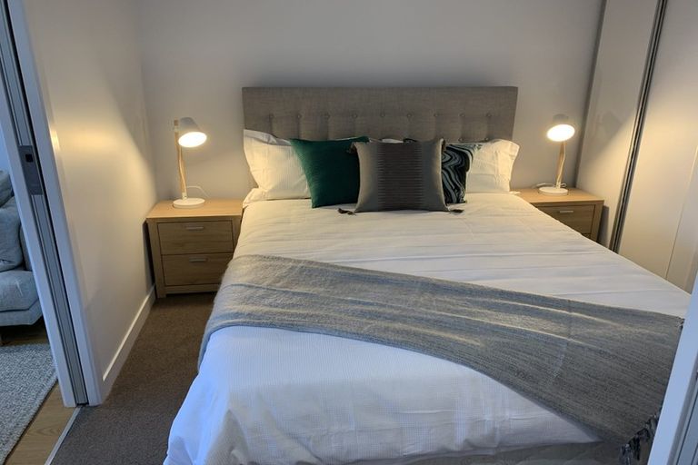 Photo of property in Frank Sargeson Apts, 405/80 Anzac Street, Takapuna, Auckland, 0622