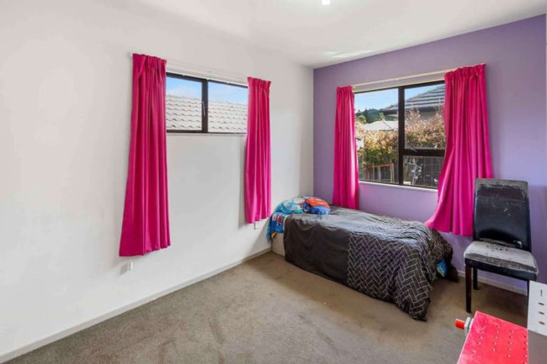 Photo of property in 1 Bullmore Place, Pukehangi, Rotorua, 3015