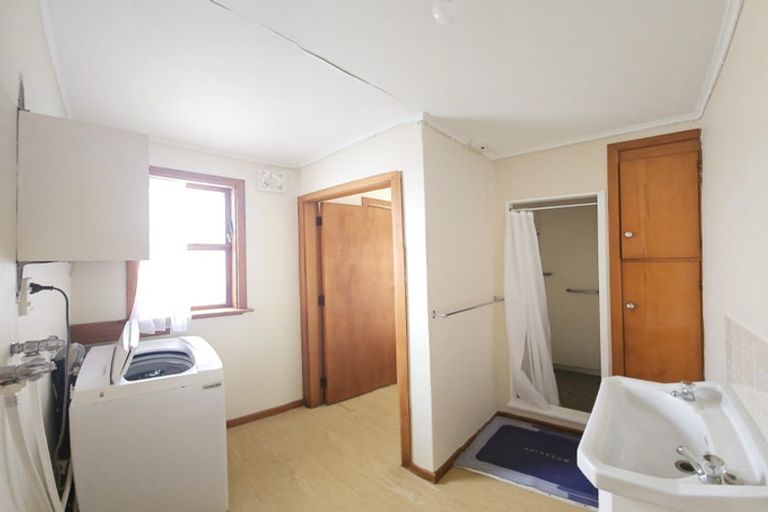 Photo of property in 9 The Quadrant, Miramar, Wellington, 6022