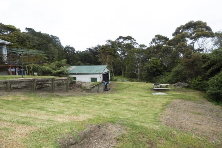Photo of property in 15 Wiremu Place, Blagdon, New Plymouth, 4310