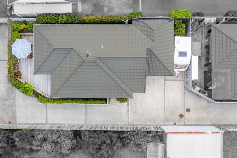 Photo of property in 2/32 Marion Street, Silverstream, Upper Hutt, 5019