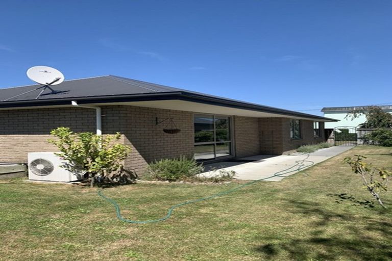 Photo of property in 9 Graham Street, Tinwald, Ashburton, 7700