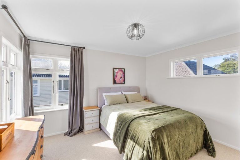 Photo of property in 26 George Street, Levin, 5510