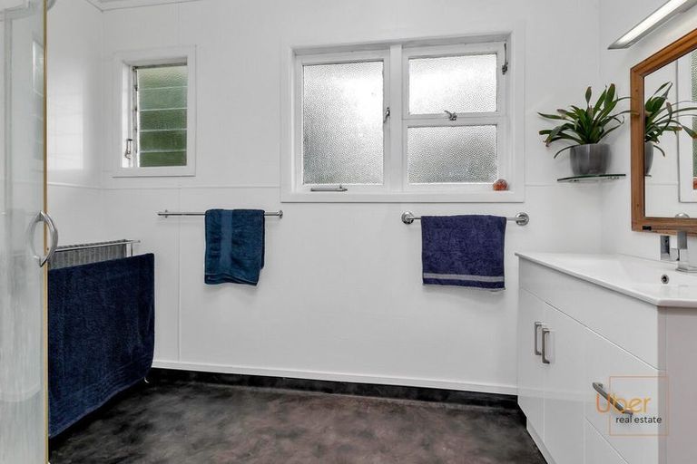 Photo of property in 11 Sunnyside Street, Onerahi, Whangarei, 0110