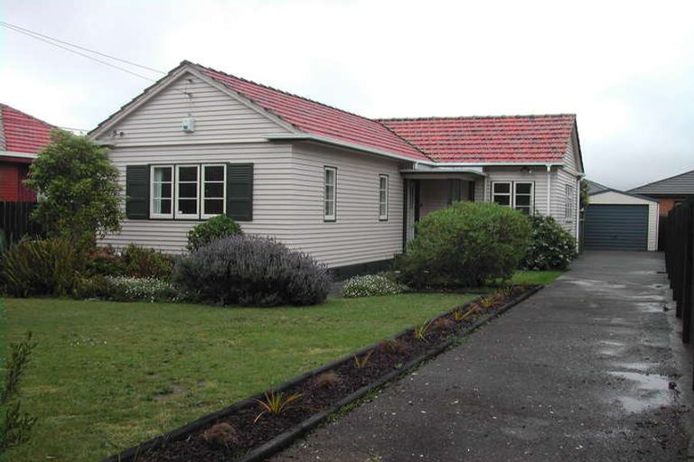 Photo of property in 21 Bell Road, Waiwhetu, Lower Hutt, 5010
