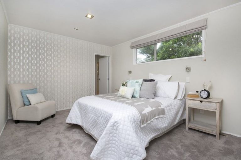 Photo of property in 29 Casuarina Road, Half Moon Bay, Auckland, 2012