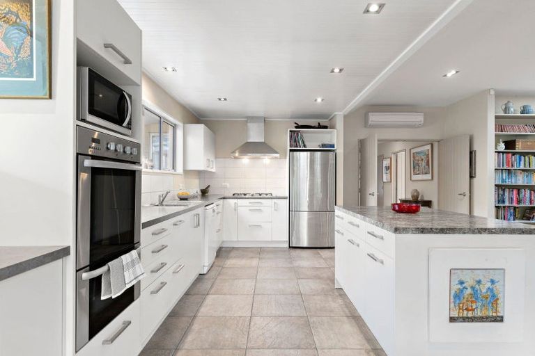 Photo of property in 62 Adamson Drive, Arrowtown, 9302