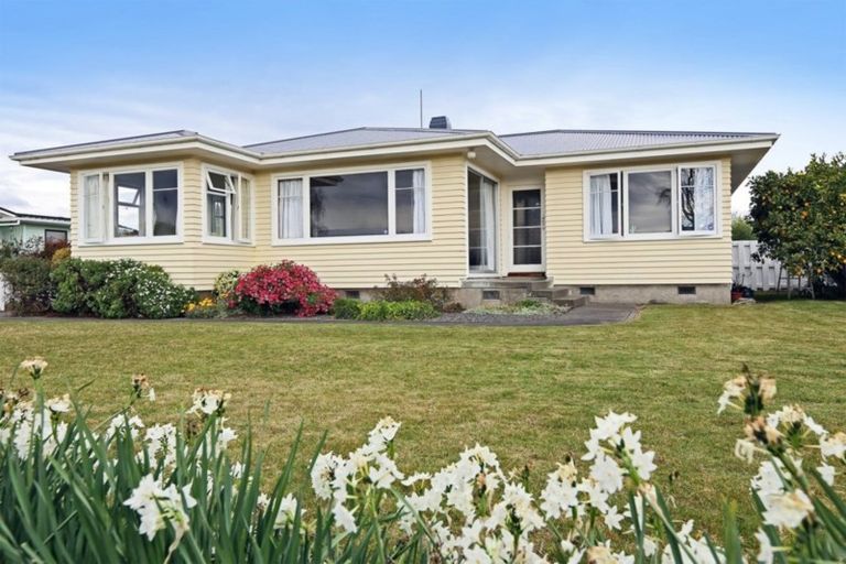 Photo of property in 45 Allen Berry Avenue, Pirimai, Napier, 4112