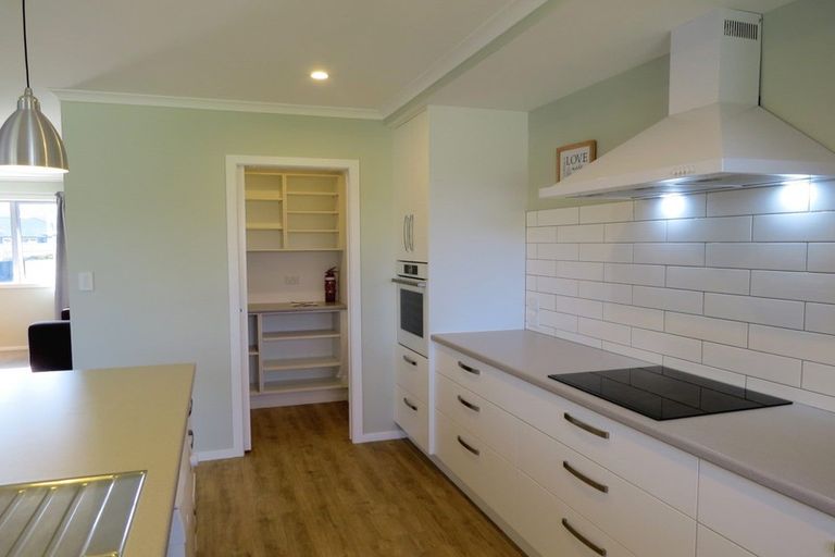 Photo of property in 71 Golden Shore Place, Coromandel, 3506