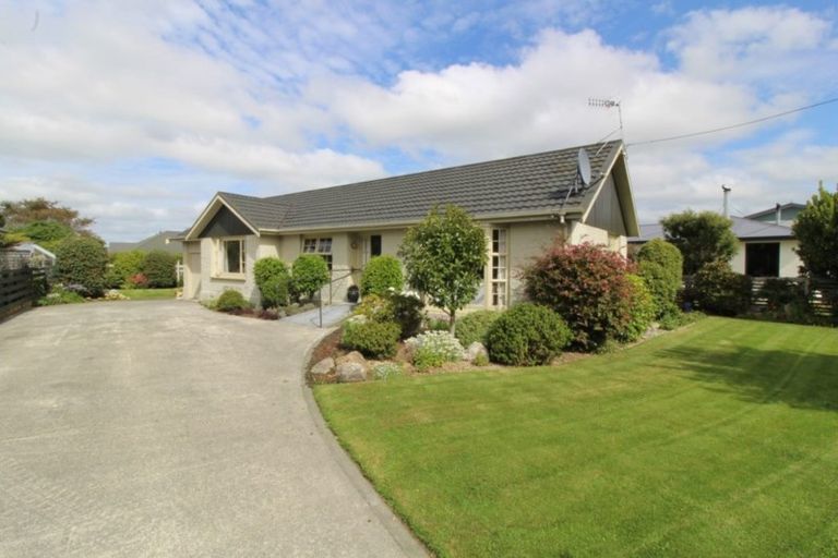 Photo of property in 65 Eglinton Street, Winton, 9720