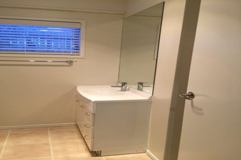 Photo of property in 1/131a Manuka Road, Bayview, Auckland, 0629