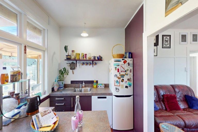 Photo of property in 108 Rua Avenue, Waitarere Beach, Levin, 5510