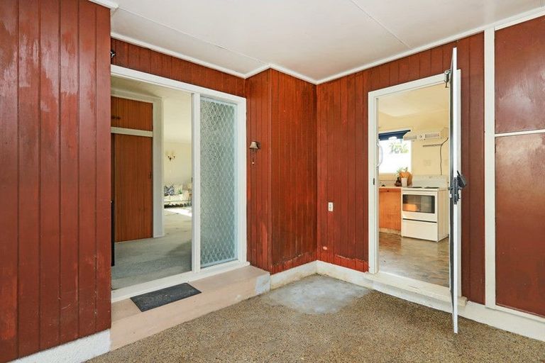 Photo of property in 2/6 Lindsay Street, Havelock North, 4130