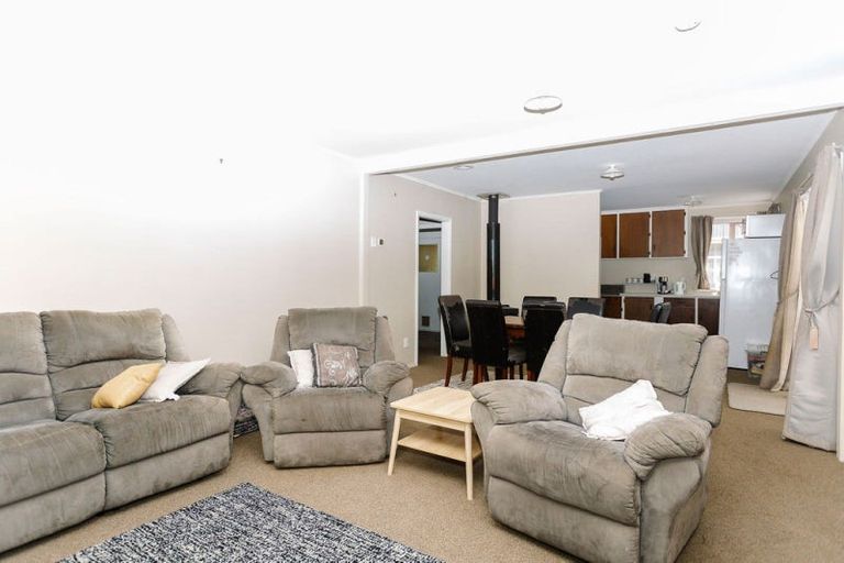 Photo of property in 20 Claudius Street, Dannevirke, 4930