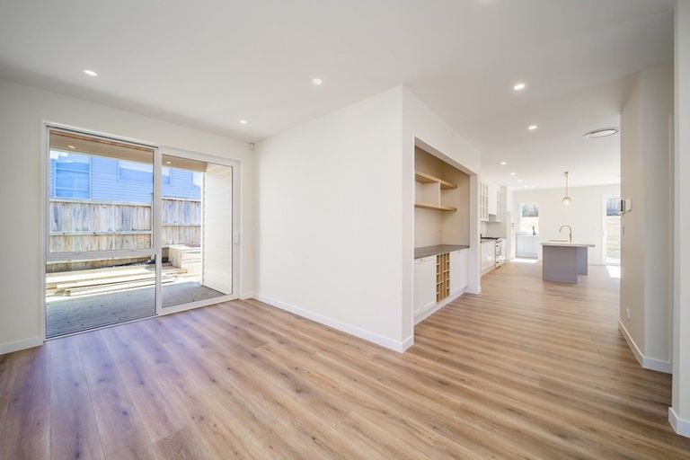 Photo of property in 135 Ormonde Drive, Silverdale, 0932