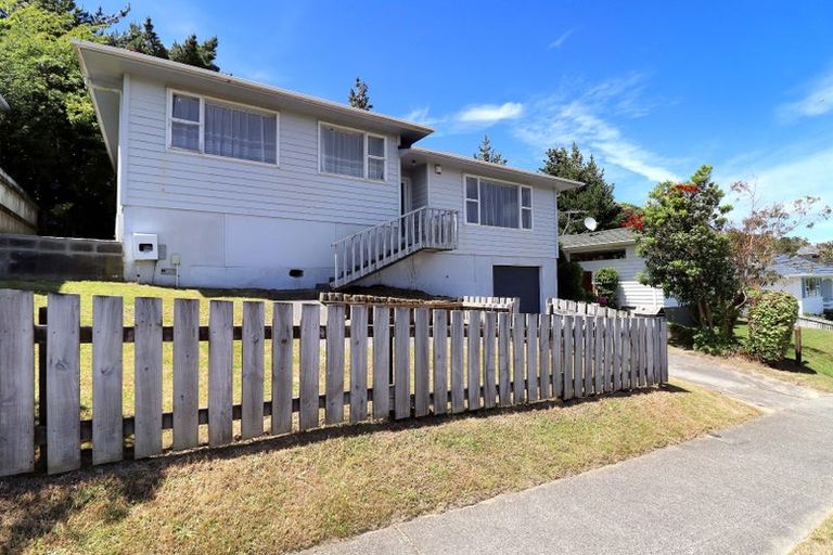 Photo of property in 134 Major Drive, Kelson, Lower Hutt, 5010