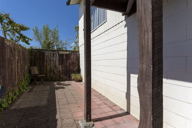 Photo of property in 1/182 Geraldine Street, Edgeware, Christchurch, 8013